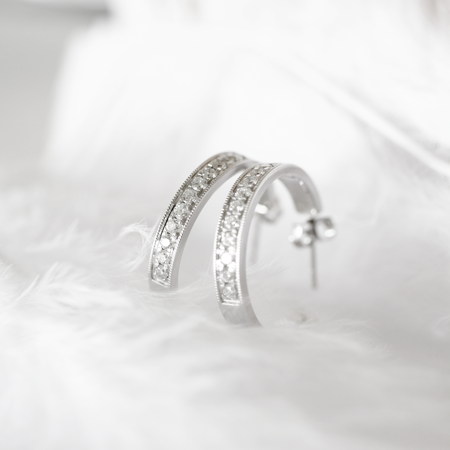 Stella - Boucles d'oreilles Demi-lune Petites